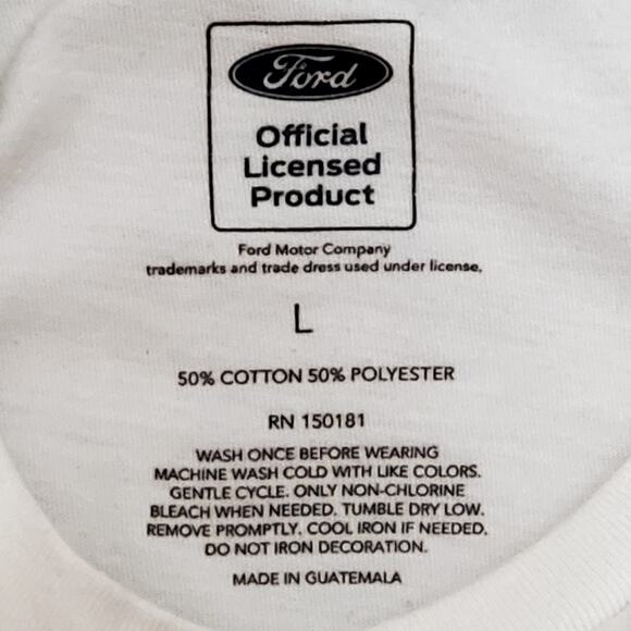 Women's Ford Bronco Short Sleeve Graphic T-Shirt Large Official Licensed Product - Picture 6 of 8